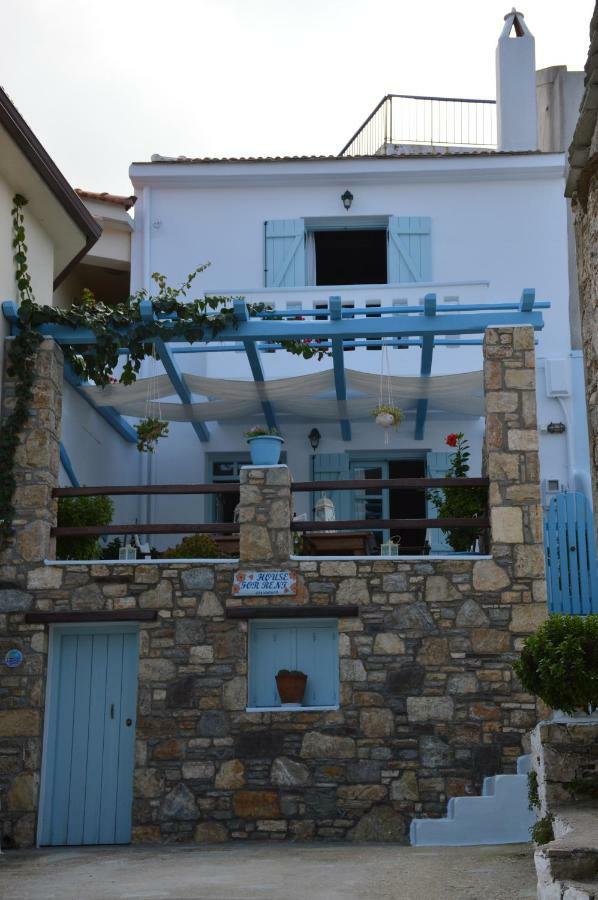 Stella's Traditional House. * Alonnisos Town